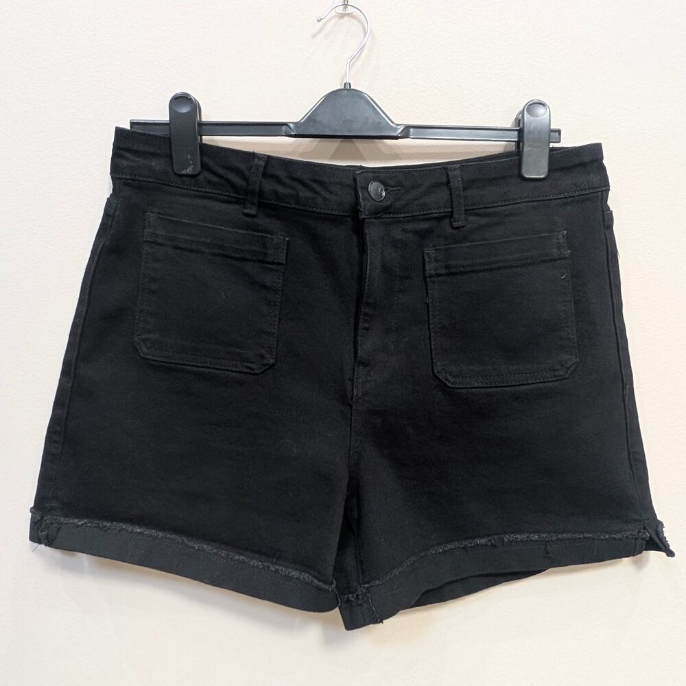 One5One Veda High Rise Shorts - Picture 2 of 3